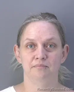 Mugshot of LINDSAY CHRISTINE CRAIG booked in Hendry County, Florida on May 12, 2026