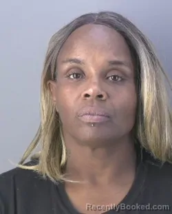 Mugshot of JOYCE THOMAS