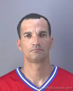 Mugshot of RONNYS MIGUEL VALDES booked in Hendry County, Florida on March 28, 2026