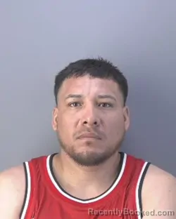 Mugshot of JULIO CESAR TORRES MORAN booked in Hendry County, Florida on April 25, 2026