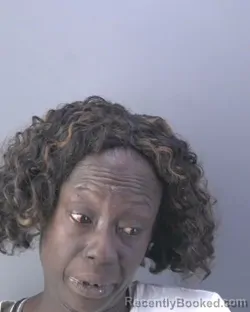 Mugshot of Ronkierra L Durham booked in Hendry County, Florida on September 27, 2026