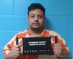 Mugshot of Roberto Castillo