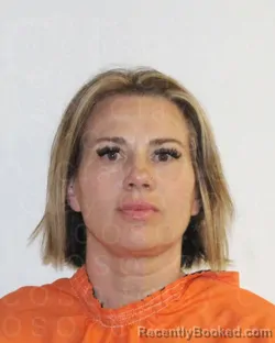 Mugshot of KARRI BRIANNE NAYLOR