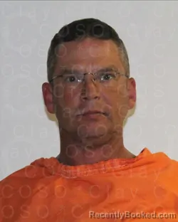 Mugshot of MATTHEW SETH DEFER