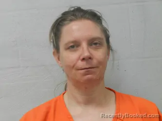 Mugshot of KINSLEY LAUREN WHITTON booked in Beckham County, Oklahoma on May 8, 2026