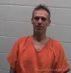 Mugshot of DONNIE LEE SCRAPER