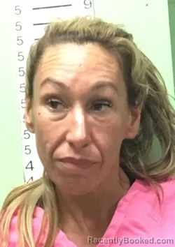 Mugshot of AMANDA M WHITE