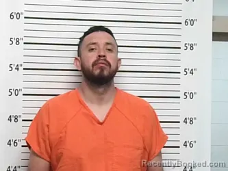 Mugshot of CESAR QUINTERO-FLORES