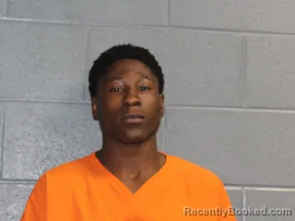 Mugshot of TREVON LETRAILE FRAZIER