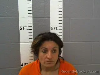 Mugshot of DONNA LEE HARGRAVE