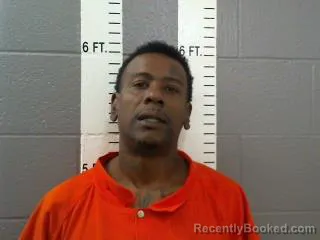 Mugshot of STEVEN DESMON THOMPSON