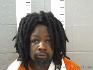 Mugshot of KENDALL JAMEL SMITH booked in Carter County, Oklahoma on May 3, 2026