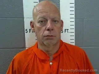 Mugshot of THOMAS WAYNE SCHWARTZ booked in Carter County, Oklahoma on May 9, 2026