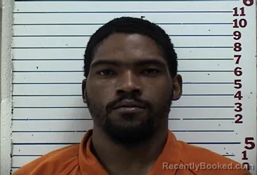 Mugshot of NAVANTE EMON HINDS booked in Comanche County, Oklahoma on June 27, 2026