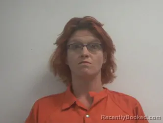 Mugshot of DANIELLE MARIE WOODWARD