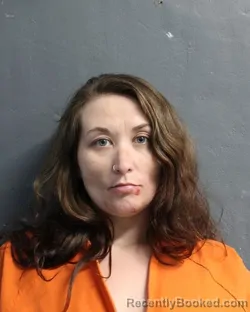 Mugshot of NICOLE MICHELLE LINGER booked in Delaware County, Oklahoma on June 5, 2026