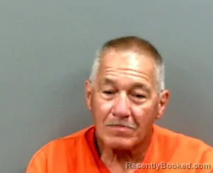 Mugshot of ROBERT MATTHEW KNOX booked in Grady County, Oklahoma on April 30, 2026