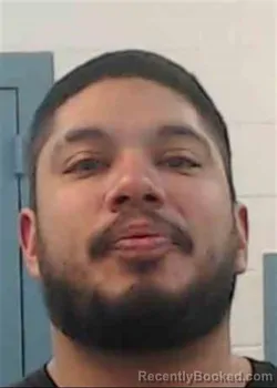 Mugshot of GIOVANNI MIGUEL ESMERADO VILLEGAS