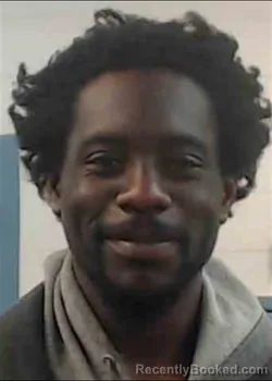 Mugshot of KAVARIE KIRK