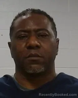 Mugshot of Elton Renay Lott