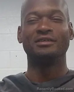 Mugshot of Scott Chenonyelem Ezeh