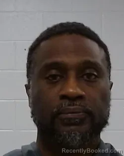 Mugshot of Jr Thomas