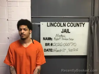 Mugshot of ROBERT DEWAYNE MAYFIELD