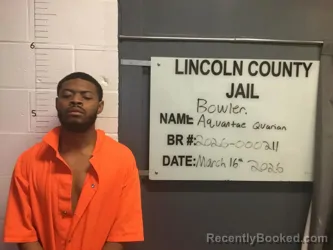 Mugshot of AQUANTAE QUARIAN BOWLER