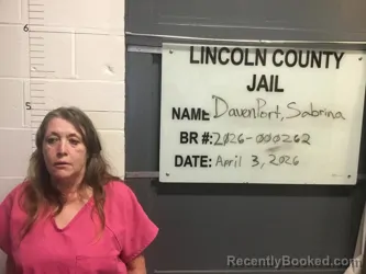 Mugshot of SABRINA L DAVENPORT booked in Lincoln County, Oklahoma on April 3, 2026