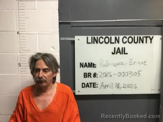 Mugshot of ENRIQUE RODRIQUEZ booked in Lincoln County, Oklahoma on April 16, 2026