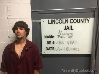 Mugshot of TRISTON TATE MCCLEARY booked in Lincoln County, Oklahoma on April 18, 2026