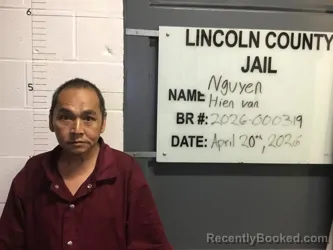 Mugshot of HIEN VAN NGUYEN booked in Lincoln County, Oklahoma on April 20, 2026