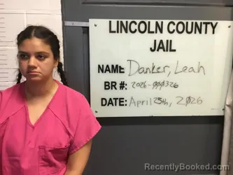 Mugshot of LEAH JAYMES DANKER booked in Lincoln County, Oklahoma on April 25, 2026