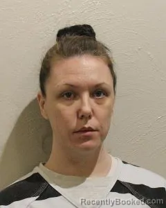 Mugshot of DINA LINNE ROSS booked in McClain County, Oklahoma on April 29, 2026