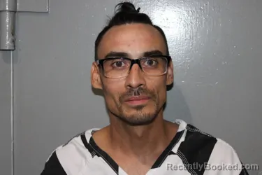 Mugshot of DAKOTAH SANFORD