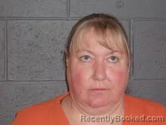 Mugshot of JOHNANNA LYNETTE OGLESBY