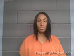 Mugshot of SHAREEDA RAYNELL BURNETT