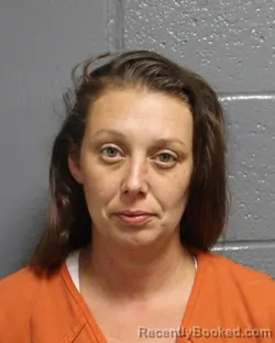 Mugshot of BRITTANY KAYLEAN EAKINS booked in Oklahoma County, Oklahoma on April 7, 2026