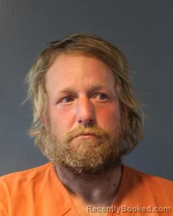 Mugshot of SCOTT OWEN DAVENPORT booked in Oklahoma County, Oklahoma on April 1, 2026