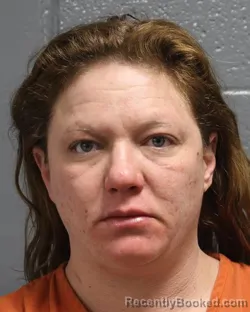 Mugshot of VALERIE ANN LANCASTER