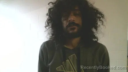 Mugshot of RYAN THOMAS