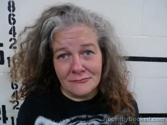 Mugshot of STEPHANIE MADDOX