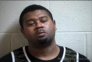 Mugshot of RICHO LATIEF LEE