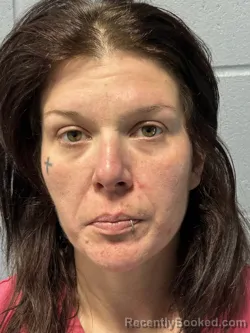 Mugshot of CASSANDRA CORTNEY LEE