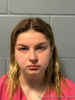 Mugshot of MCKENZI ANA LAY