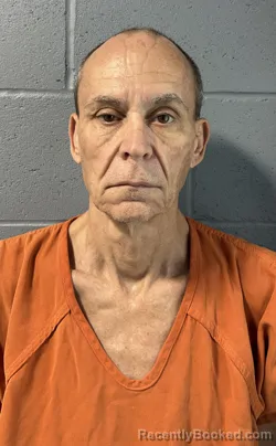 Mugshot of KEITH ALAN APPLE