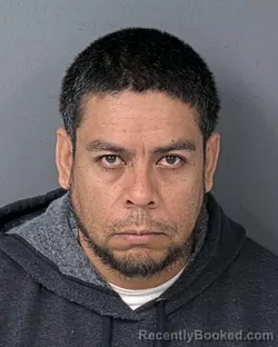 Mugshot of ENRIQUE DE LA ROSA-HERNANDEZ