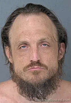 Mugshot of NICHOLAS JACOB LEVERICH