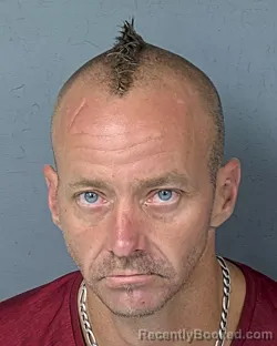 Mugshot of CHRISTOPHER HUGH CLARK