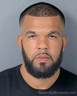 Mugshot of MARCUS LAMONT WHITE